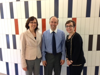 Maureen Butler (left), Bob, and Dr. Lyn Schraer